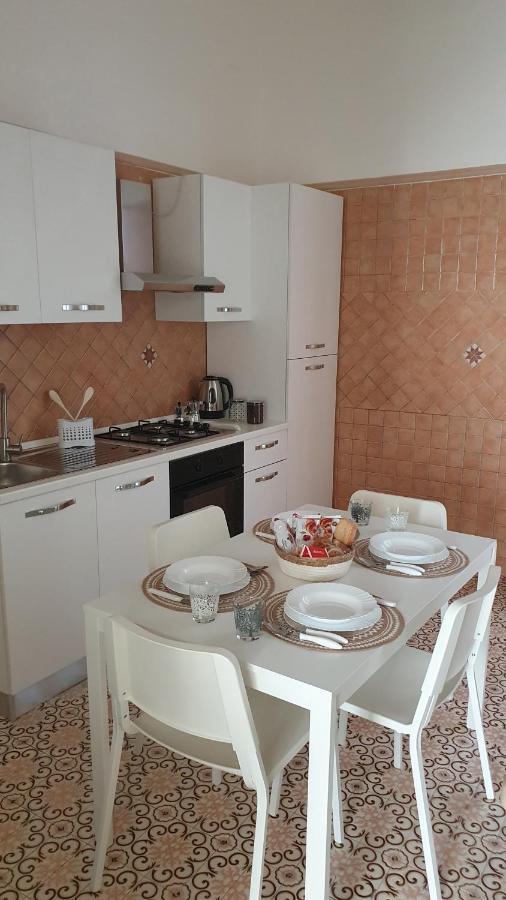 Casablanca Apartment เนเปิลส์ ภายนอก รูปภาพ