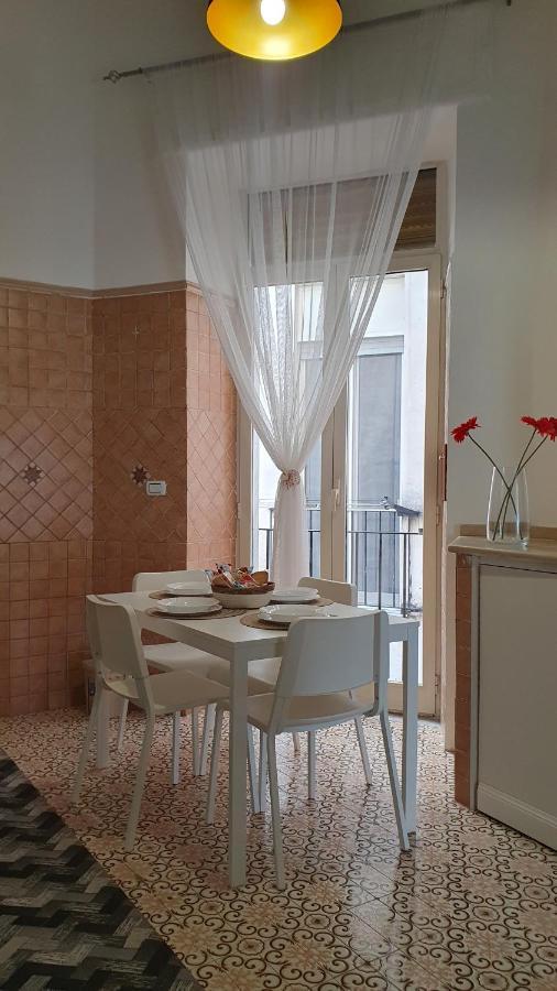 Casablanca Apartment เนเปิลส์ ภายนอก รูปภาพ